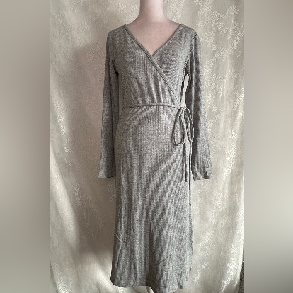 gray dress